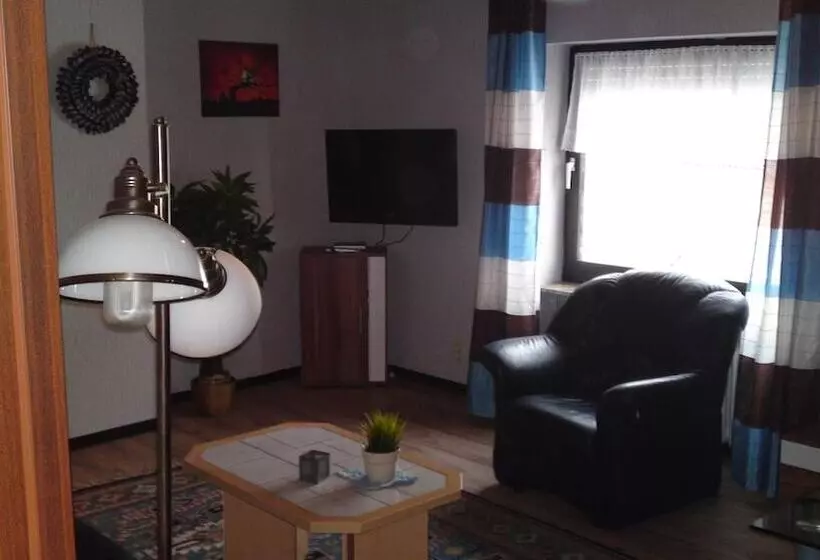 Hotelli Pension Lume