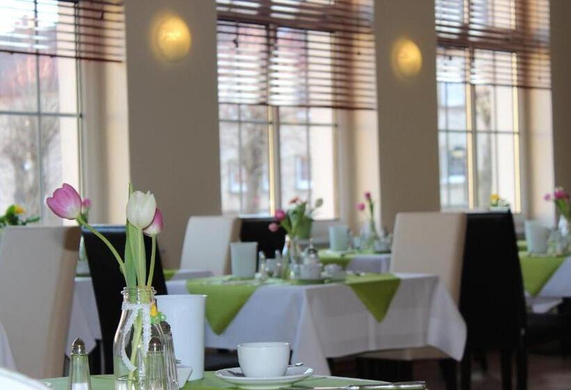 Отель & Restaurant Zur Zwiebel