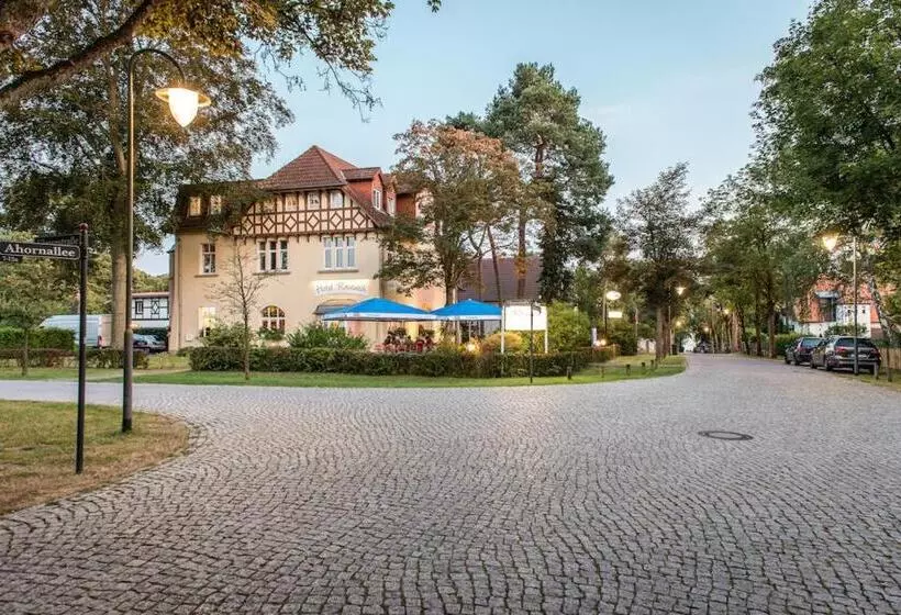 Hotelli & Restaurant Raueneck