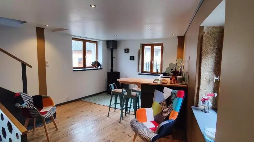 ベッドアンドブレックファースト Au 339