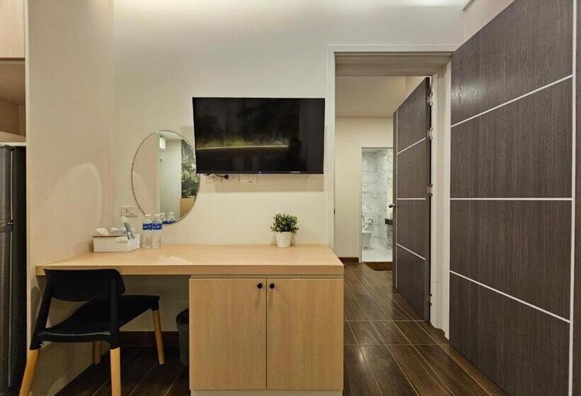 هتل บ้านสุขใจ สามใบเถา