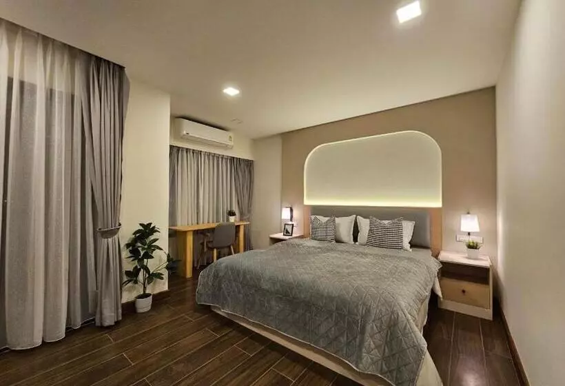 ホテル บ้านสุขใจ สามใบเถา