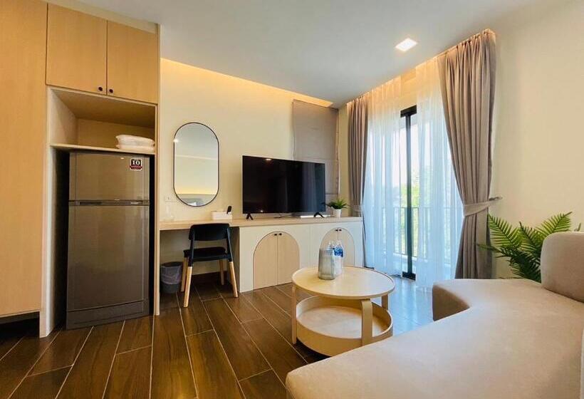 هتل บ้านสุขใจ สามใบเถา