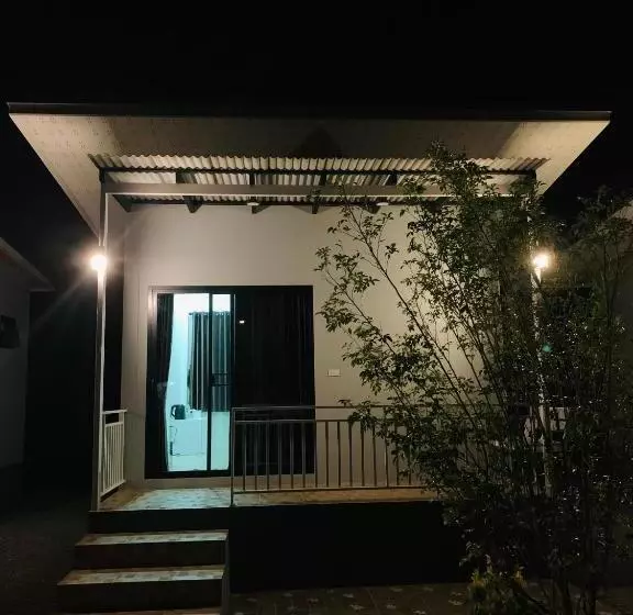 Majatalo Suanvadee Resort สวนวดี รีสอร์ท