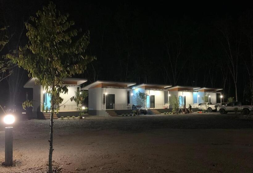 بنسيون Suanvadee Resort สวนวดี รีสอร์ท