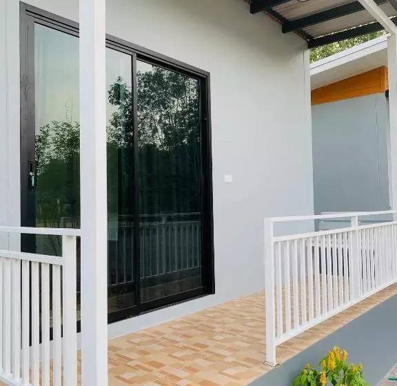 Majatalo Suanvadee Resort สวนวดี รีสอร์ท