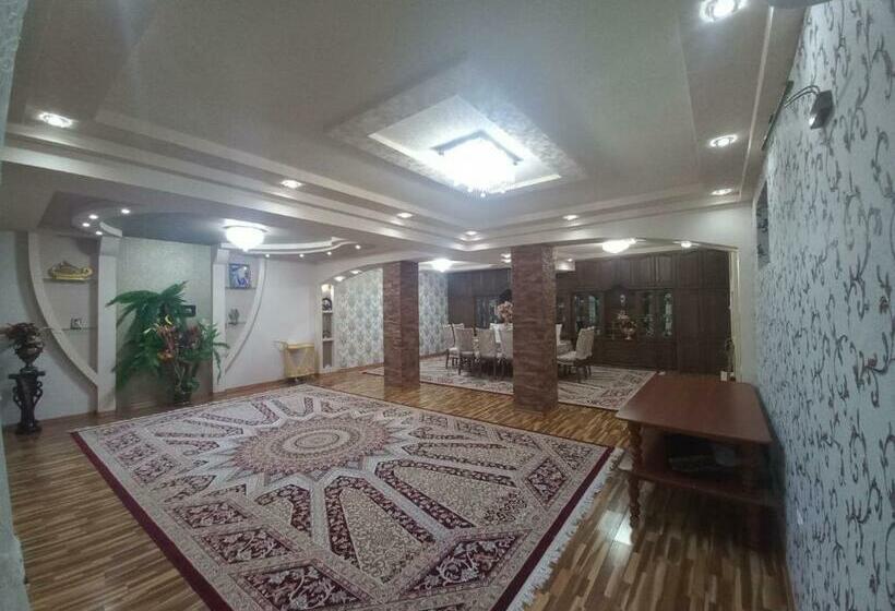 פנסיון Yusuf Gold House