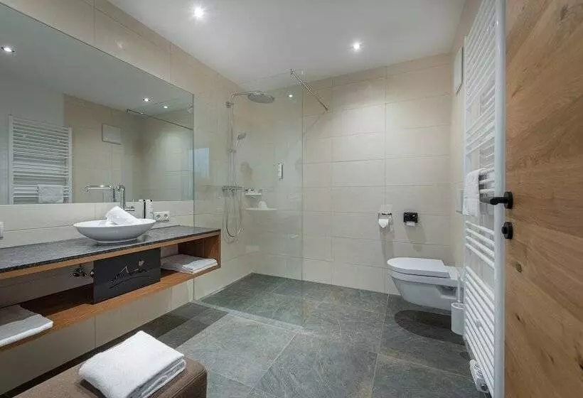 Alpenparks Hotel & Apartment Carpe Solem