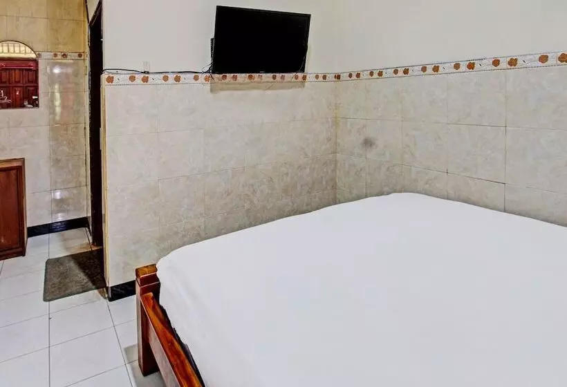 ホテル Oyo 92560 Astri Homestay