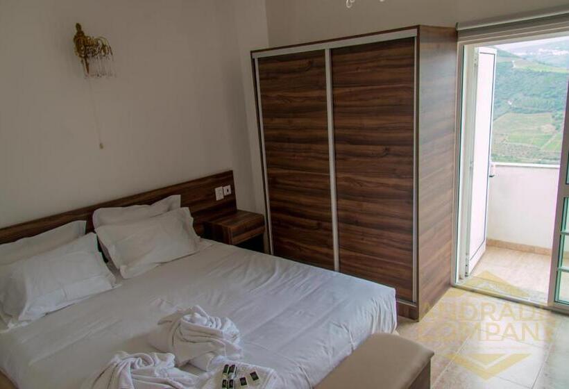 بنسيون Casa Da Calçada Guest House