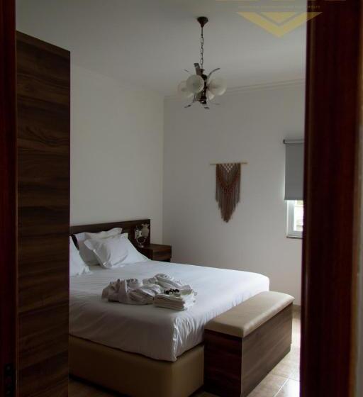 بنسيون Casa Da Calçada Guest House