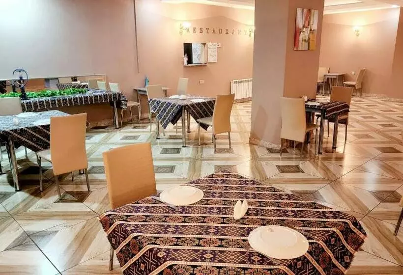 Xetai Ariva Hostel &