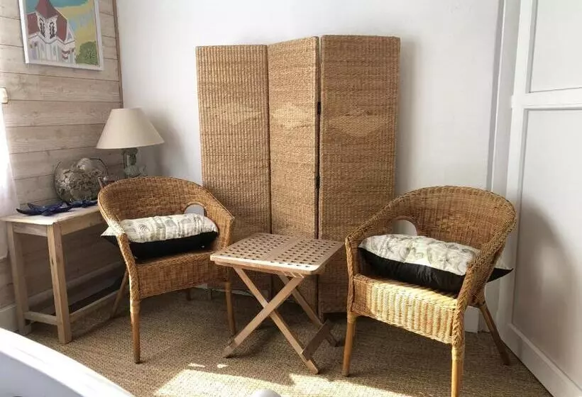 Aamiaismajoitus (B&B) La Source De Bardon