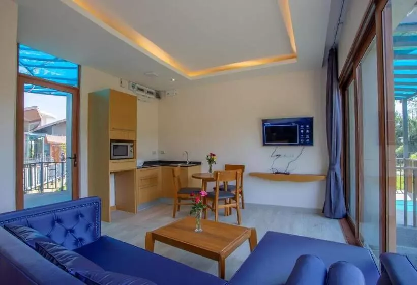 Hotelli Nakaburi Sanctuary Resort&spa