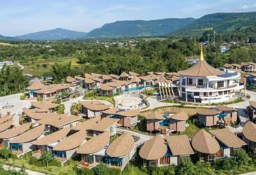 Hotelli Nakaburi Sanctuary Resort&spa