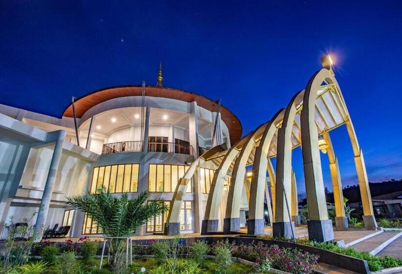 בית מלון כפרי Nakaburi Sanctuary Resort&spa