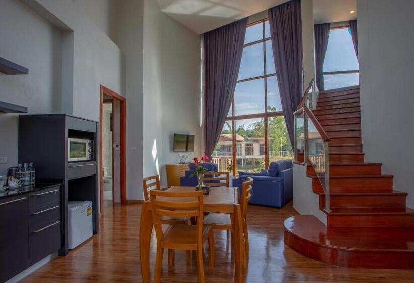 בית מלון כפרי Nakaburi Sanctuary Resort&spa