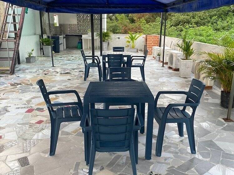 پانسیون Habitaciones Y Aptos Isabella