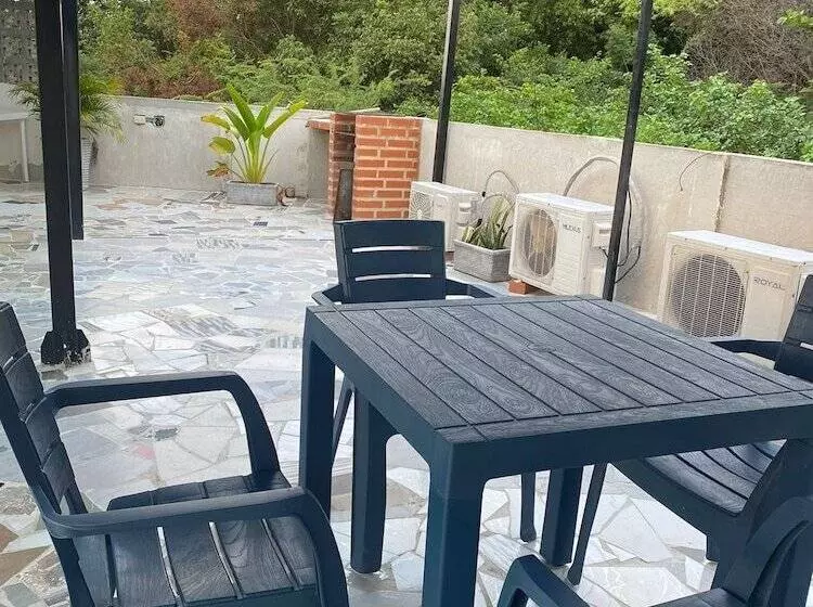 Majatalo Habitaciones Y Aptos Isabella