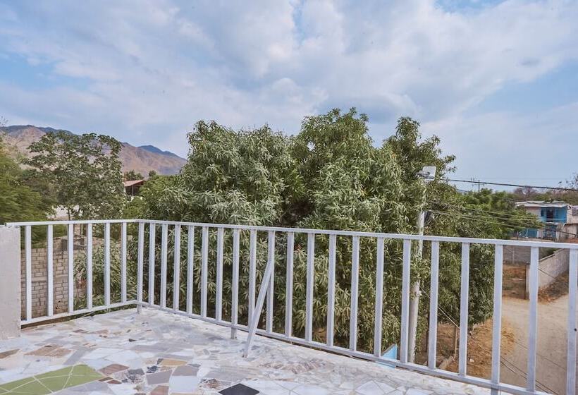 پانسیون Habitaciones Y Aptos Isabella