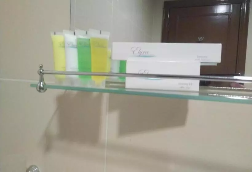 Rayan Hotel Suites