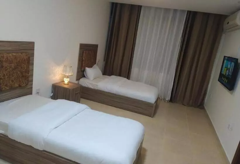 Rayan Hotel Suites