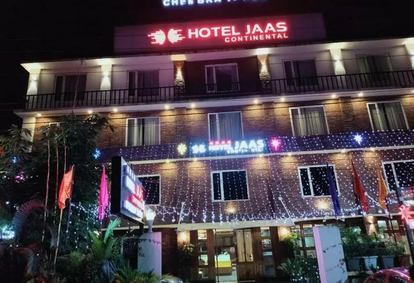ホテル Jaas Continental