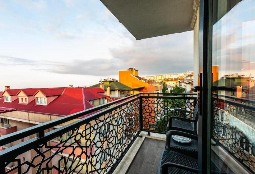 هتل North Star Suite