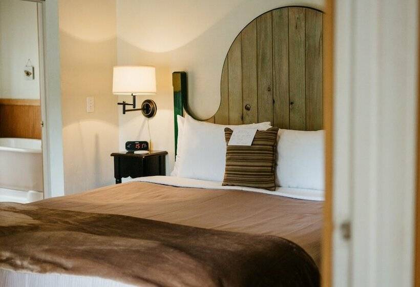 酒店 Volcano Union Inn And Pub