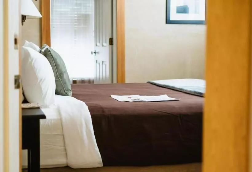 Hotelli Volcano Union Inn And Pub