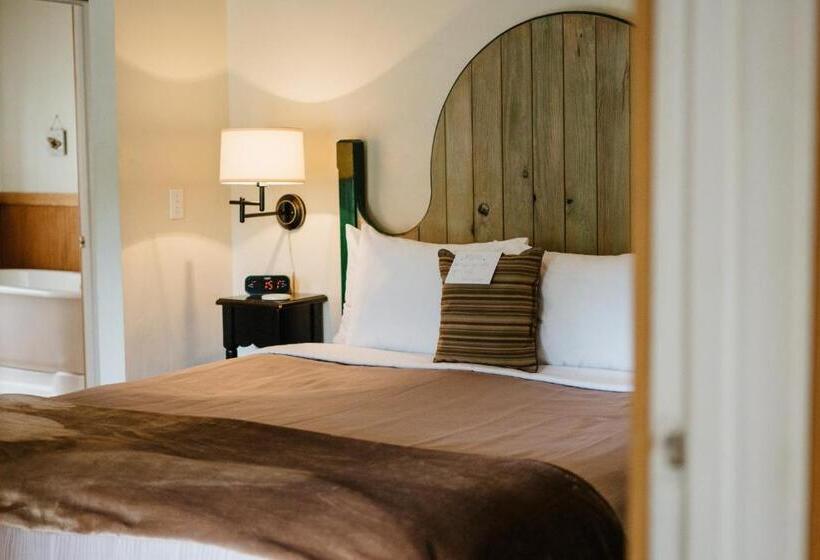 酒店 Volcano Union Inn And Pub