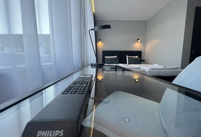 Luna Self Check In Hotel Klaipeda