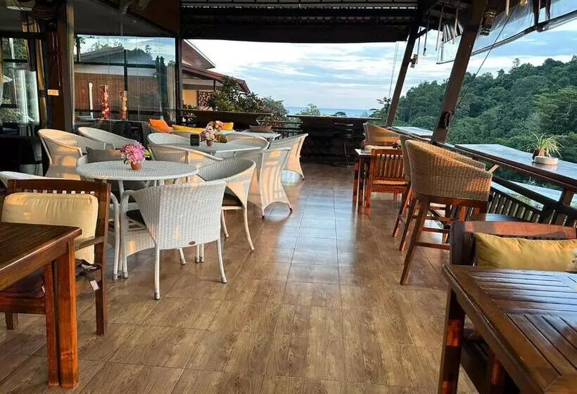 So View Phuket Resort