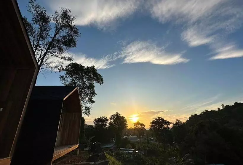 So View Phuket Resort