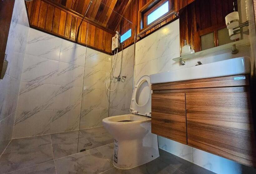 So View Phuket Resort