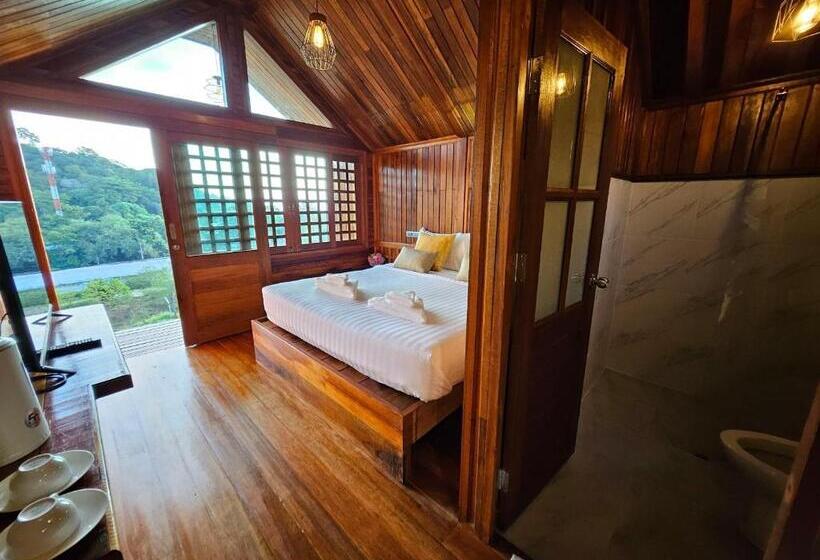 So View Phuket Resort