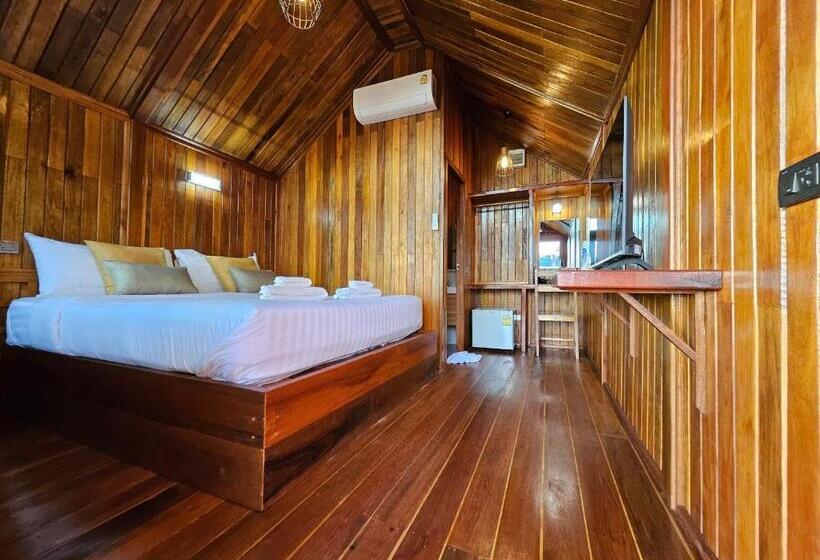 So View Phuket Resort