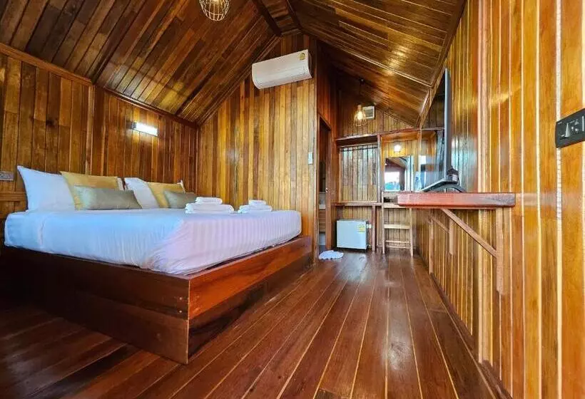 So View Phuket Resort