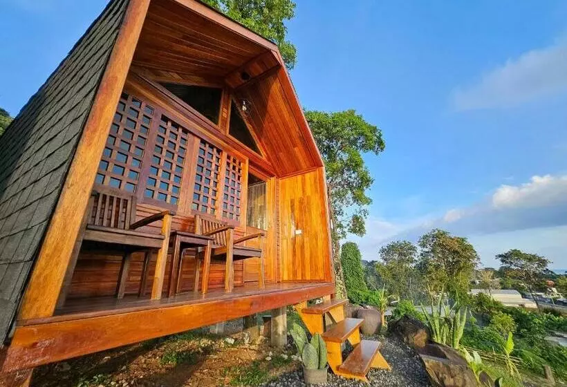 So View Phuket Resort