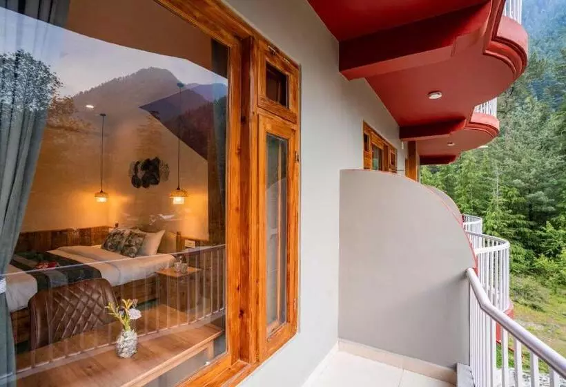 ユースホステル Zostel Kasol