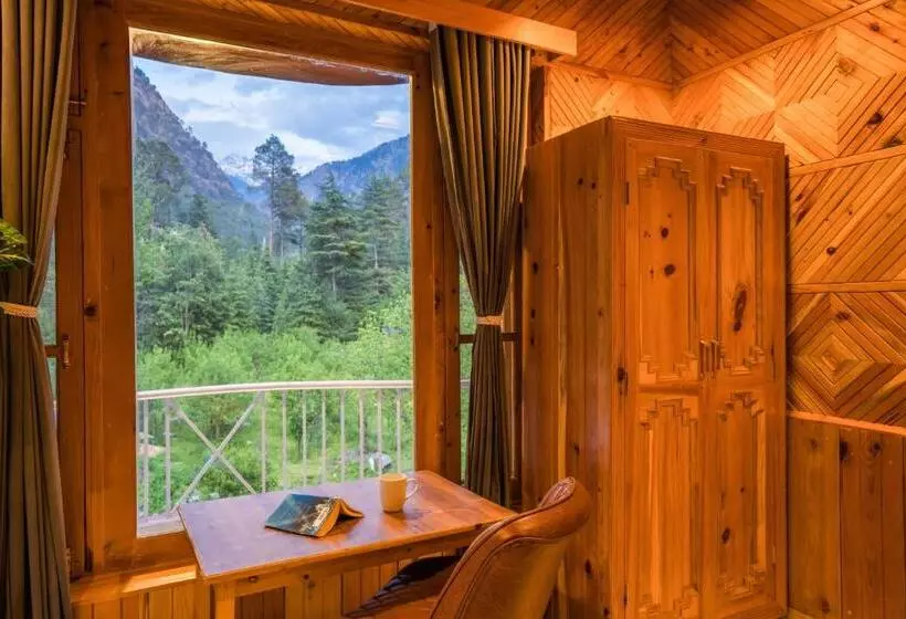 ユースホステル Zostel Kasol