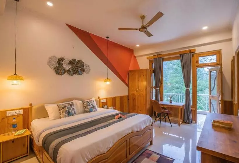 ユースホステル Zostel Kasol