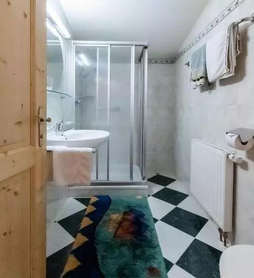 ホテル Ferienwohnung Hartlgut