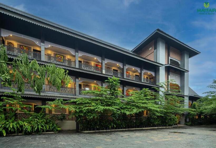 Hotel Mayfair Spring Valley Resort Guwahati