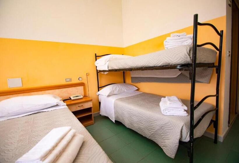 בית מלון כפרי Montebello Nuova Gestione