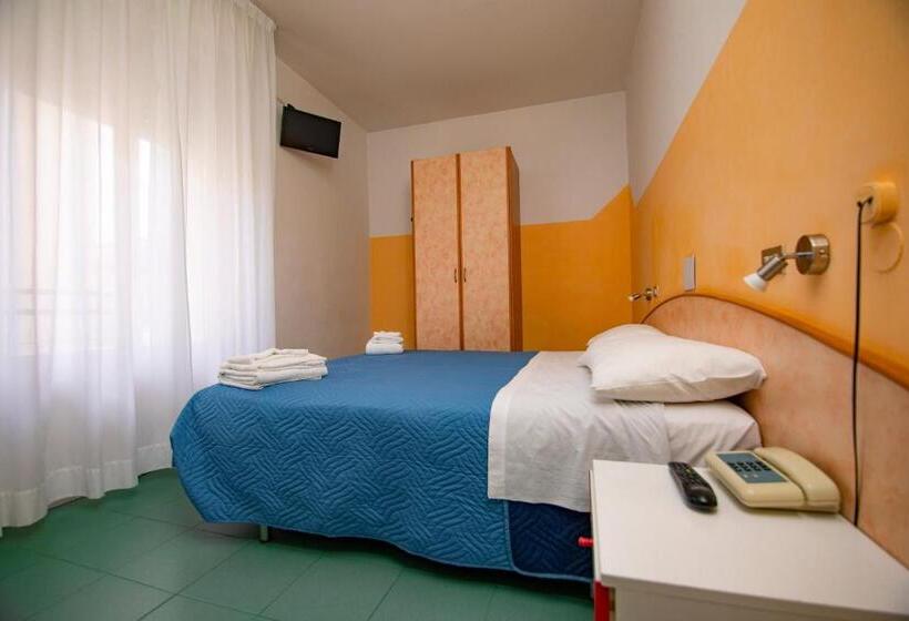 בית מלון כפרי Montebello Nuova Gestione