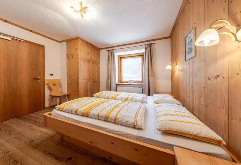 ホテル Tlisöra Speckstube