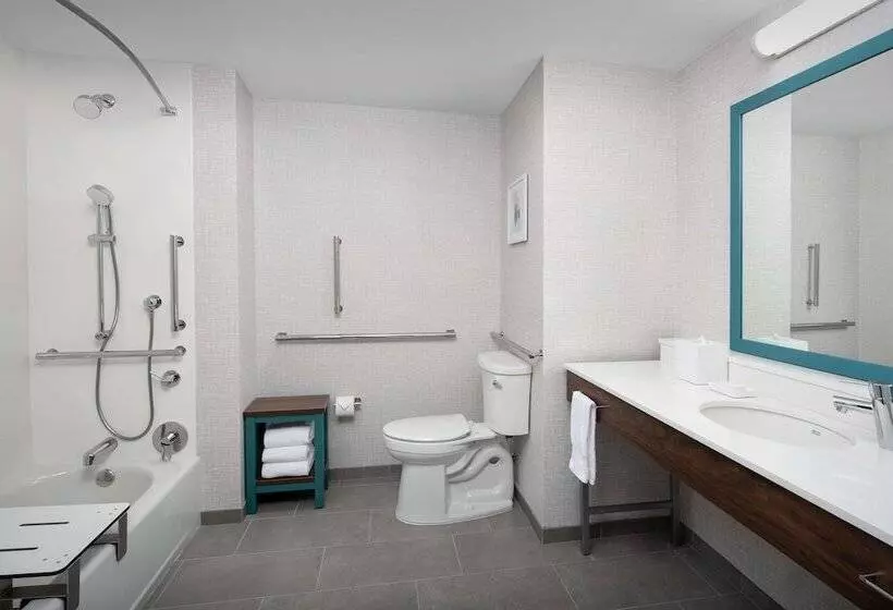 Hotelli Hampton Inn Orlando Southeast Nona