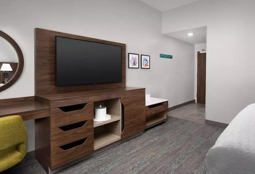 Hotelli Hampton Inn Orlando Southeast Nona