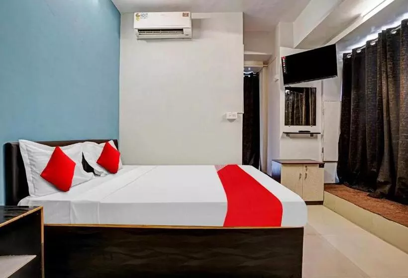 هتل Oyo Flagship 81234  Velvet Rooms